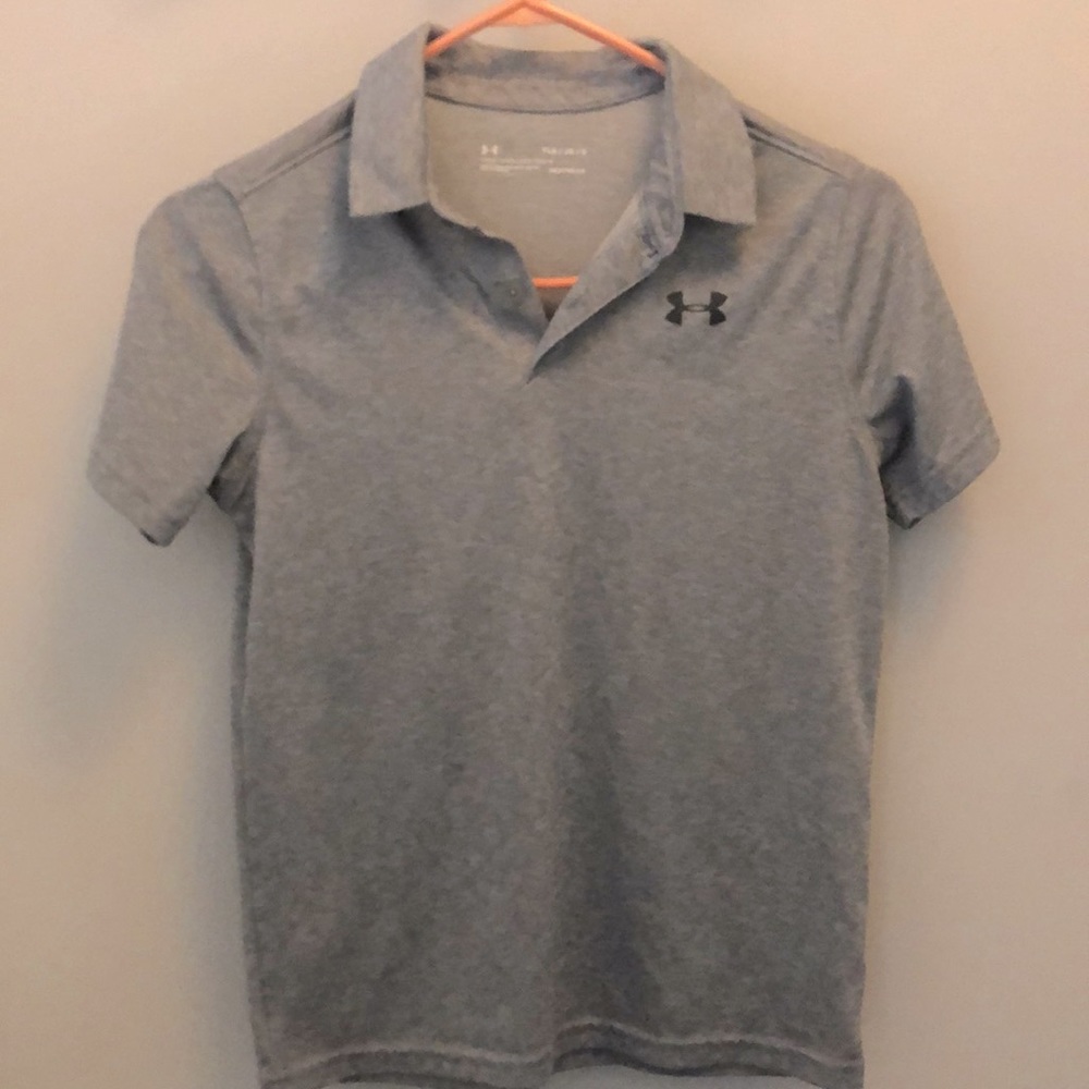 Boys polo shirt barely worn